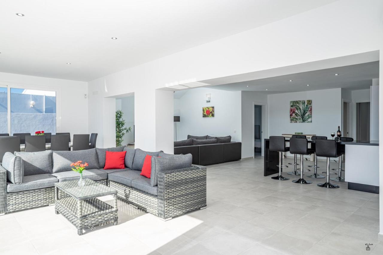 Villa Rossa - Villas Now - Lh215 By Villas Now Ltd Playa Blanca  Bagian luar foto