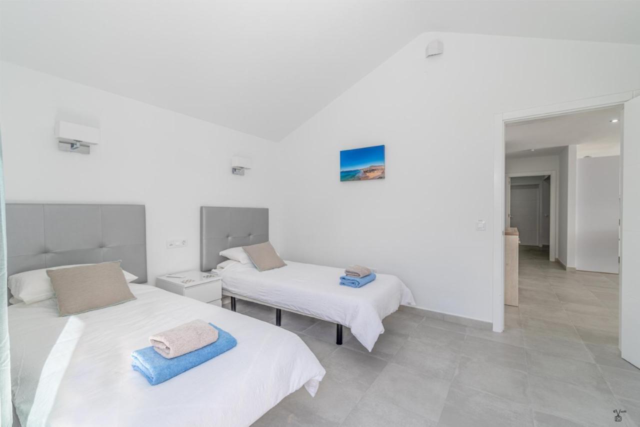 Villa Rossa - Villas Now - Lh215 By Villas Now Ltd Playa Blanca  Bagian luar foto