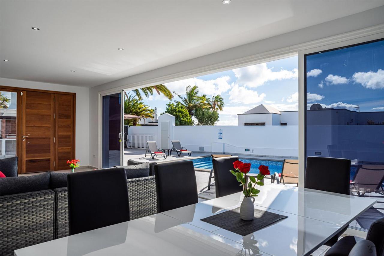 Villa Rossa - Villas Now - Lh215 By Villas Now Ltd Playa Blanca  Bagian luar foto