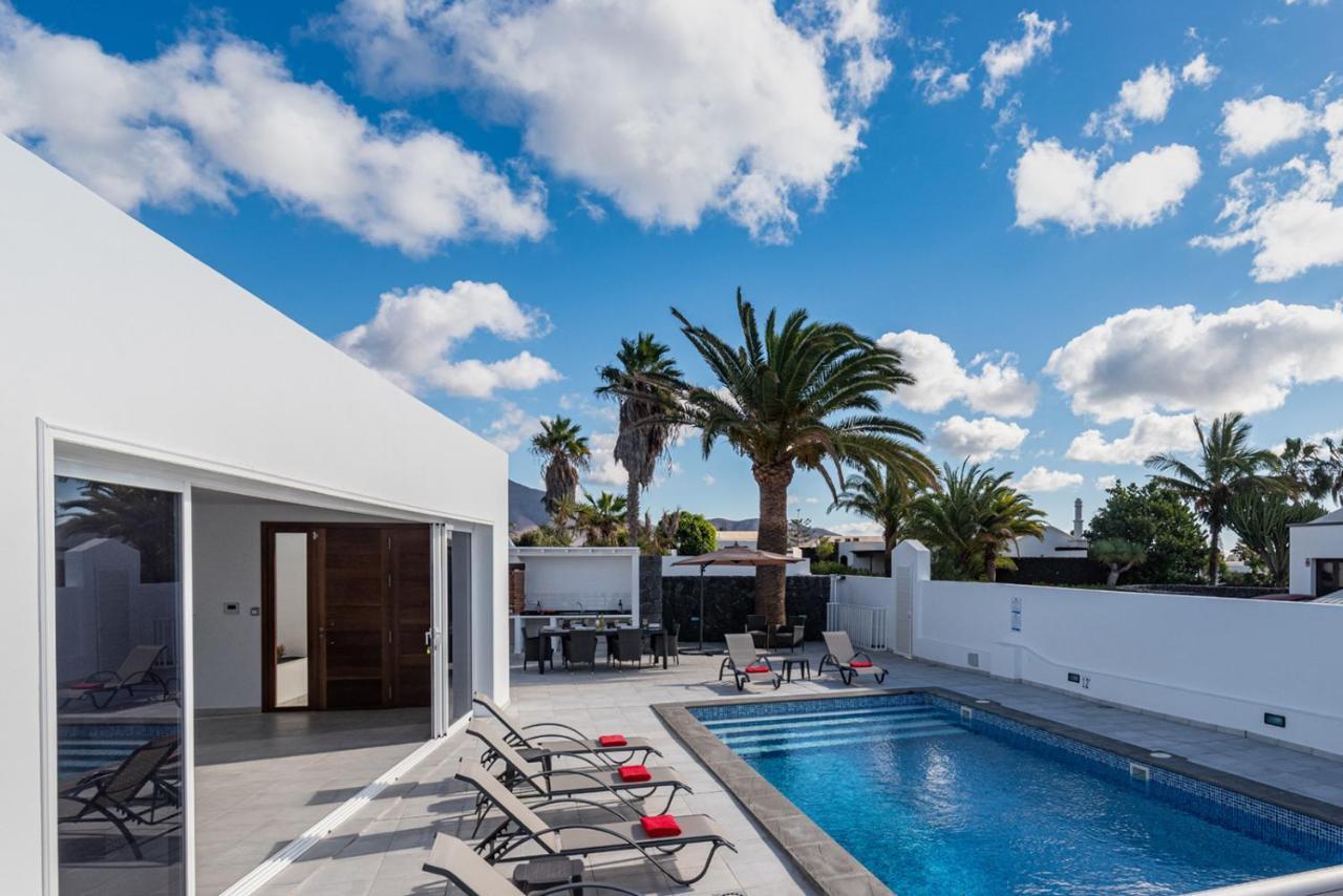 Villa Rossa - Villas Now - Lh215 By Villas Now Ltd Playa Blanca  Bagian luar foto